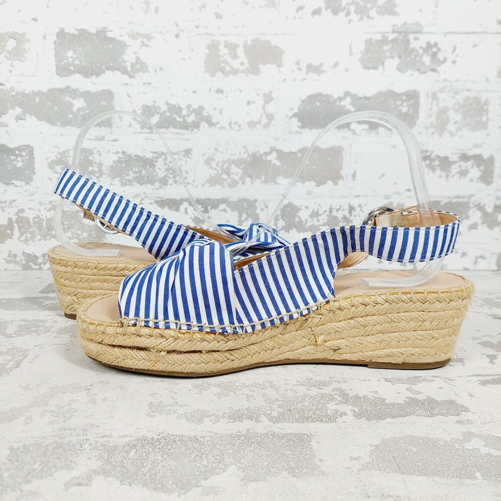 NEW Franco Sarto Pixie Blue White Slingback Wedge Sandals D102 - Picture 2 of 10